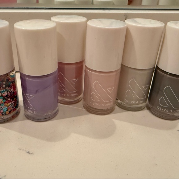 Olive & June Nail Polish Bundle (22!) - Picture 7 of 8
